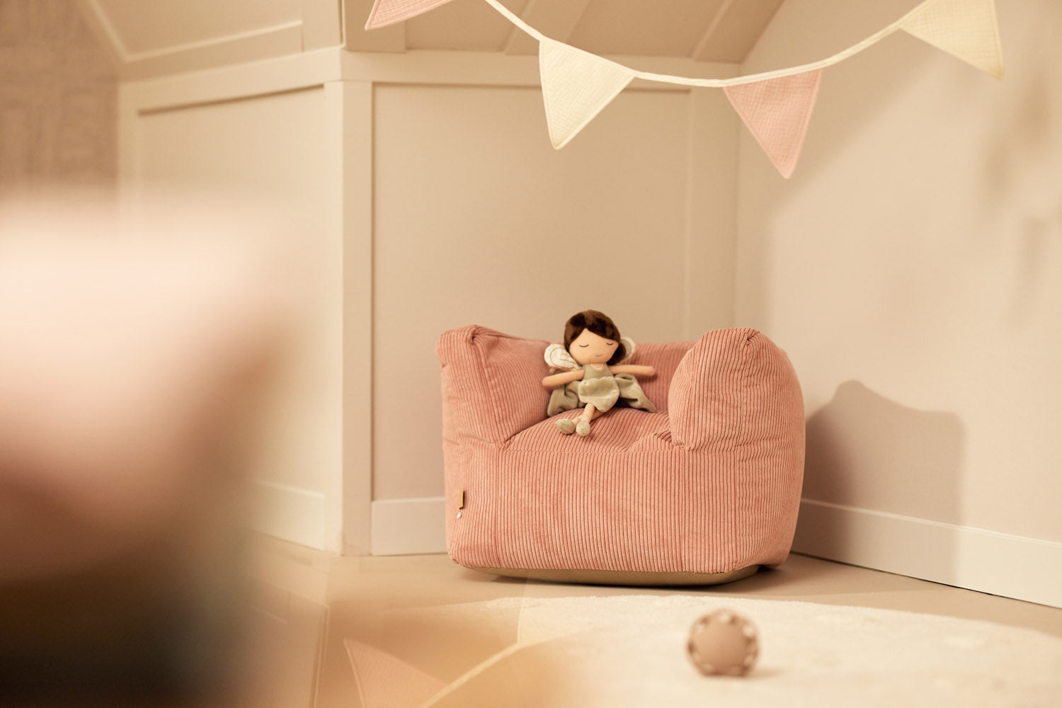 Nieuwe Kinderfauteuil Corduroy - Wild Rose - afbeelding 6