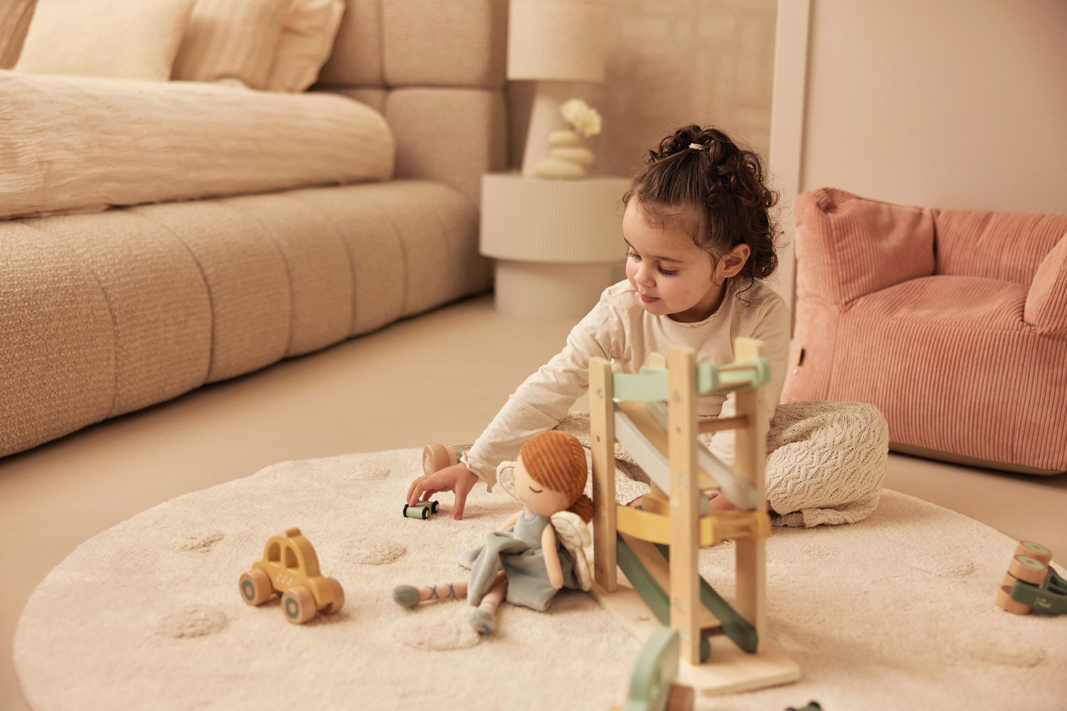 Nieuwe Kinderfauteuil Corduroy - Wild Rose - afbeelding 8