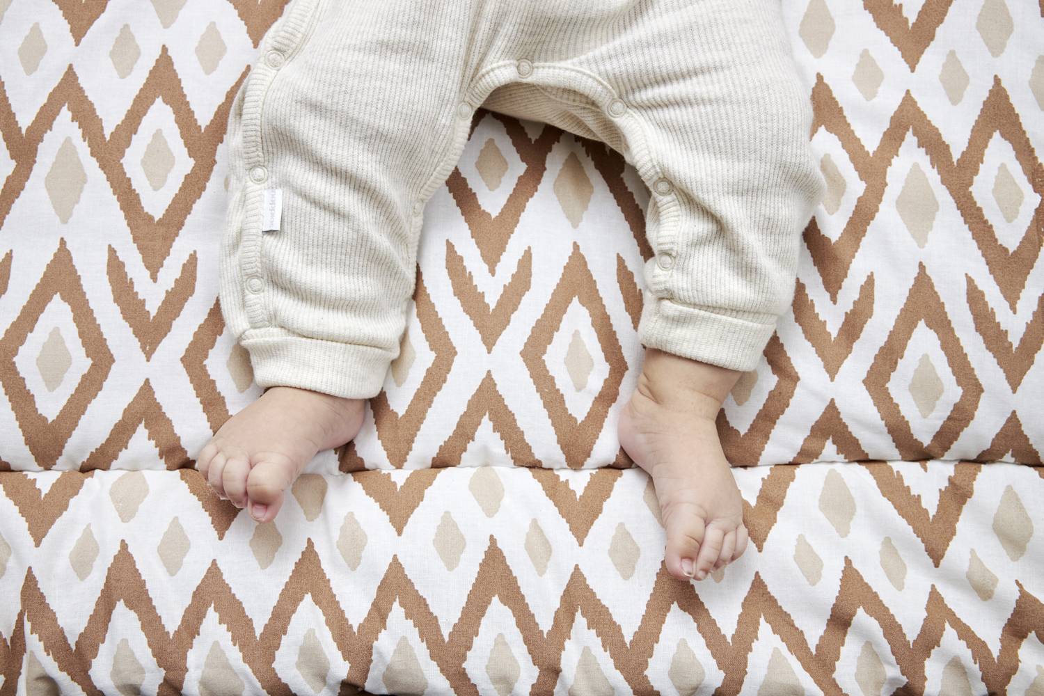 Ikat Boxkleed - Sand/Toffee - 80x100cm - afbeelding 2