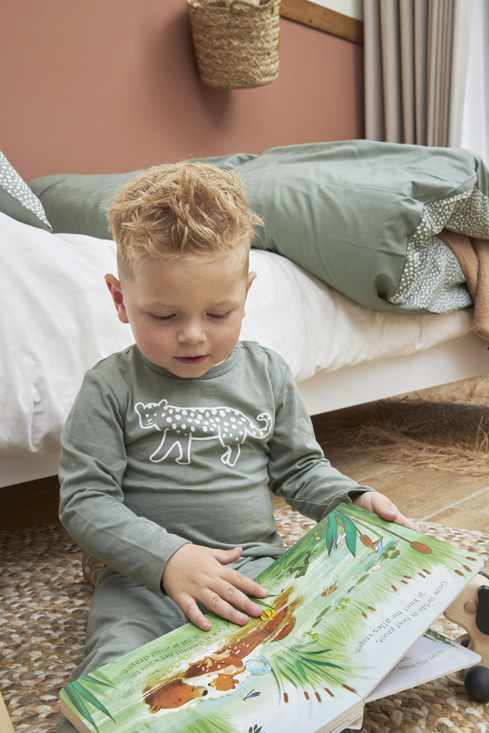 Baby Pyjama Cheetah - Groen - Maat 62/68 - afbeelding 2