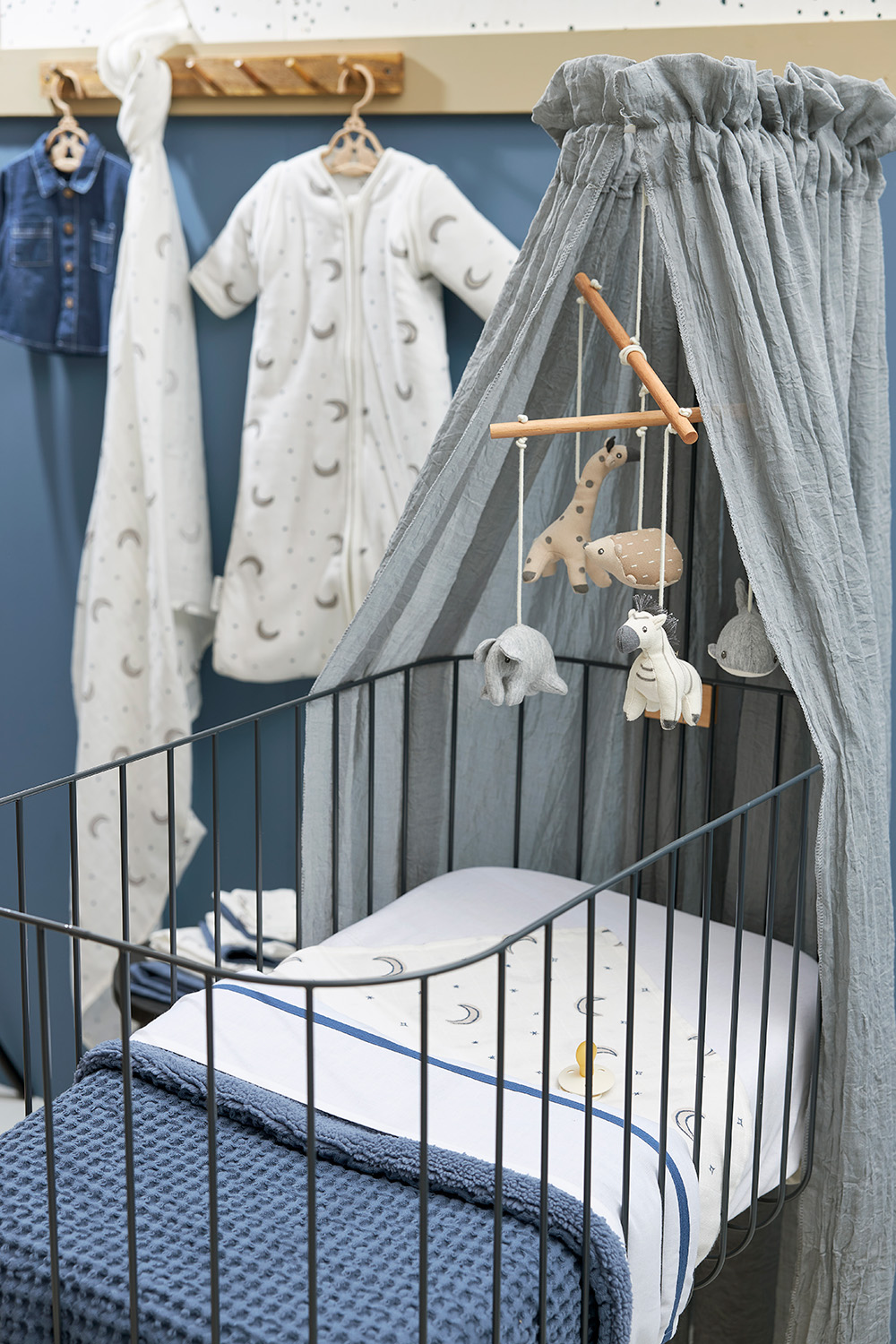 Wieglaken met Bies - Indigo - 75x100cm - afbeelding 6