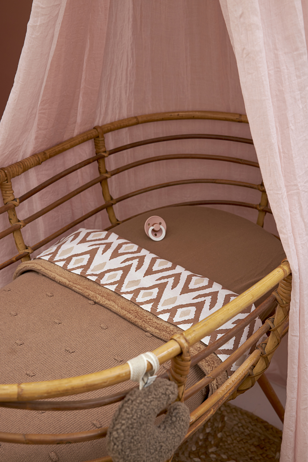 Mini Knots Teddy Ledikant Deken - Toffee - 100x150cm - afbeelding 6