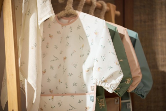 Jollein - Waterdichte Slab met Mouw - Lovely Birds