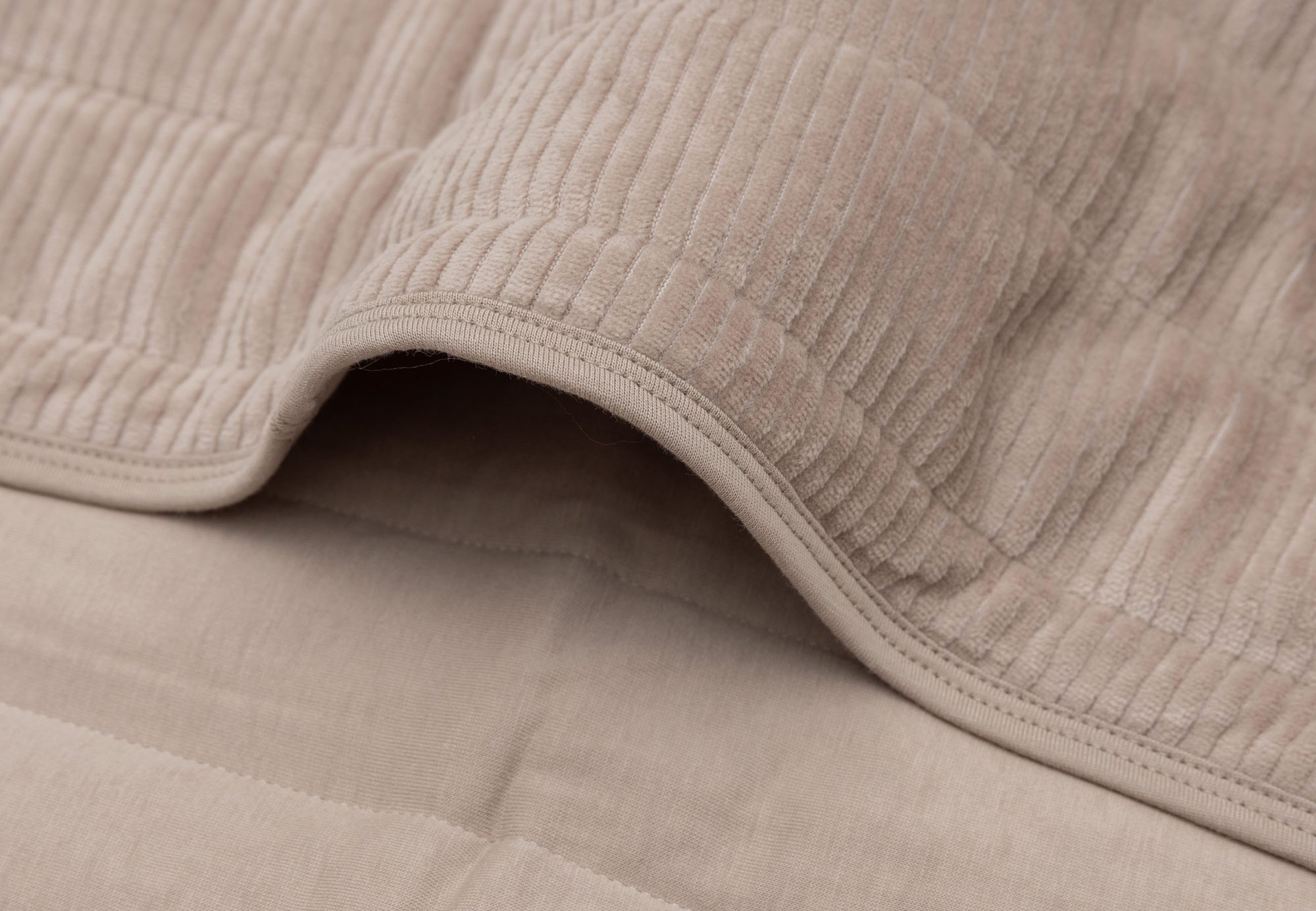 Deken Wieg 75x100cm Velvet Rib - Milky Coffee - afbeelding 5