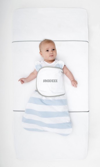Snoozzz - Slaapwikkel Travel - Baby Slaaphulp voorkomt b
