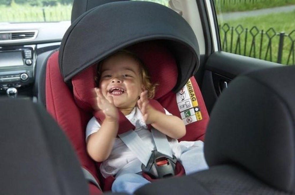 Maxi Cosi outlet Zonnekap voor autostoel - groep 0+/1 - Zwart - Babyoutlet